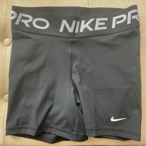 Nike Pro 5" Shorts